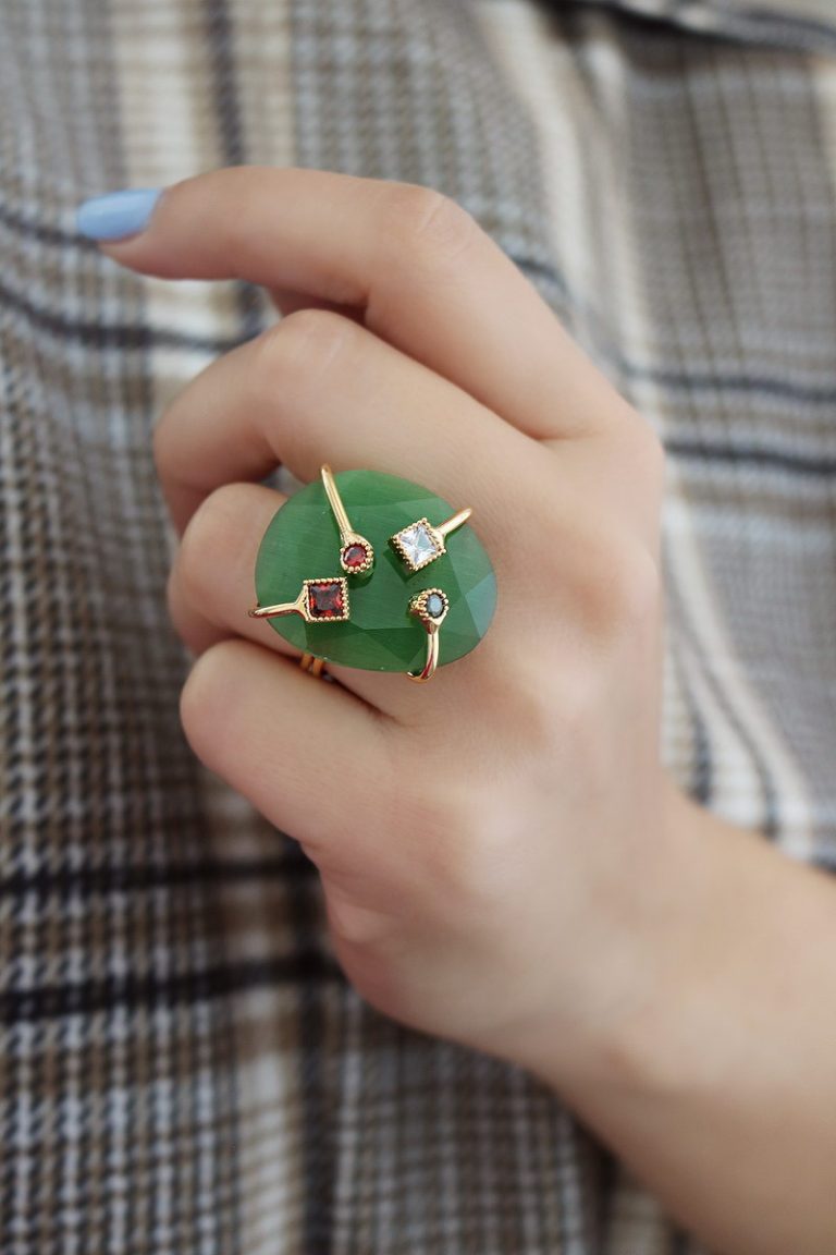 Πόρτο Πράσινο Δαχτυλίδι με Πολύχρωμες Πέτρες