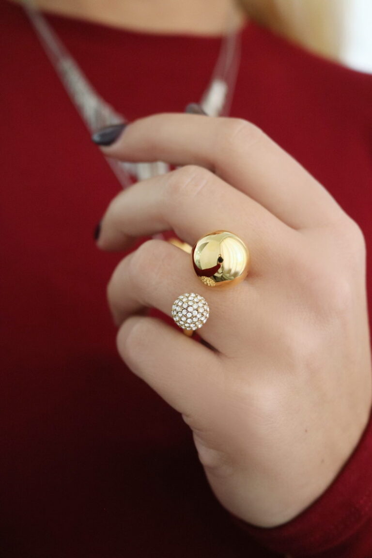Dot Stainless Steel Δαχτυλίδι με Μπίλιες