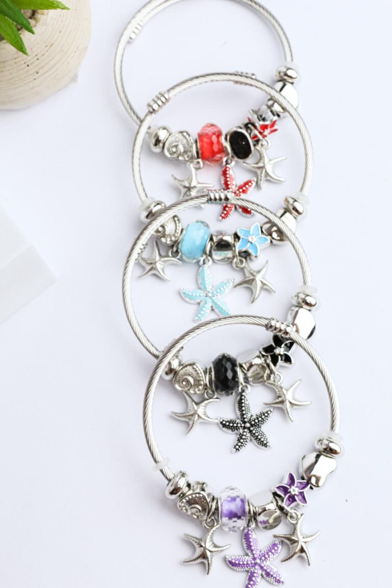 Βραχιόλι Με Κρεμαστά Στοιχεία Σχέδιο 160